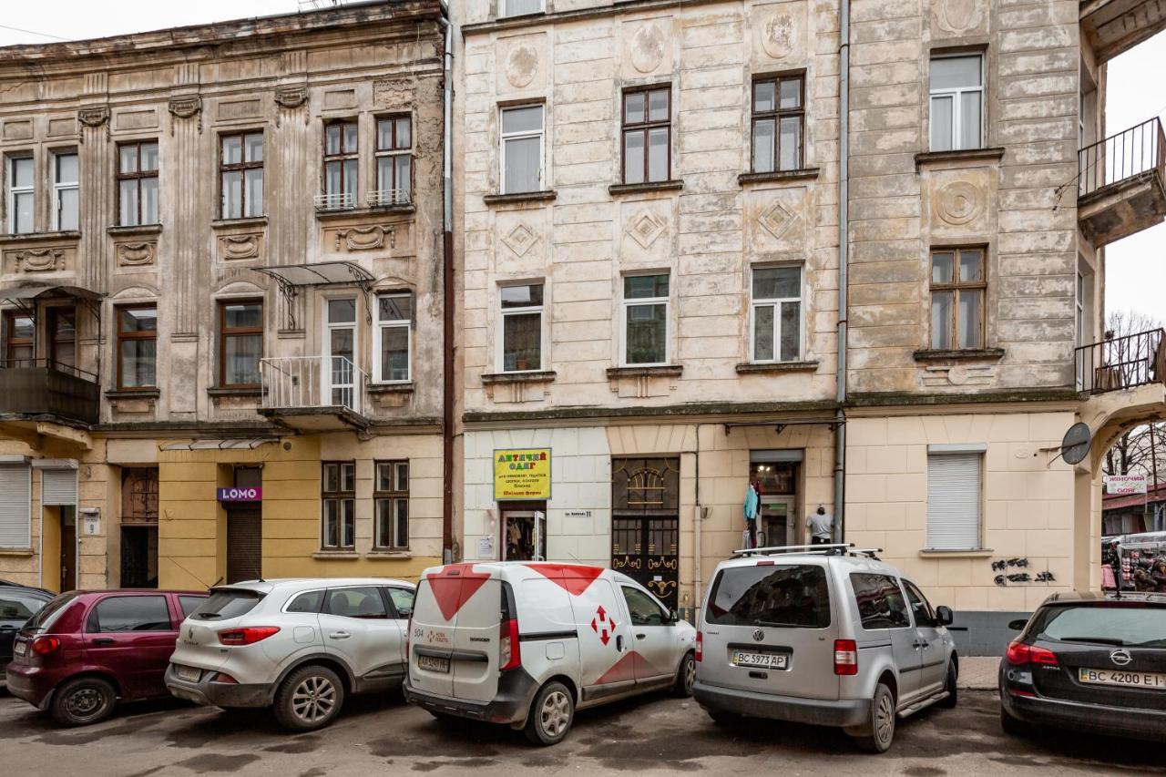 Alfa Apartments Krekhivska 11 Lwów Zewnętrze zdjęcie