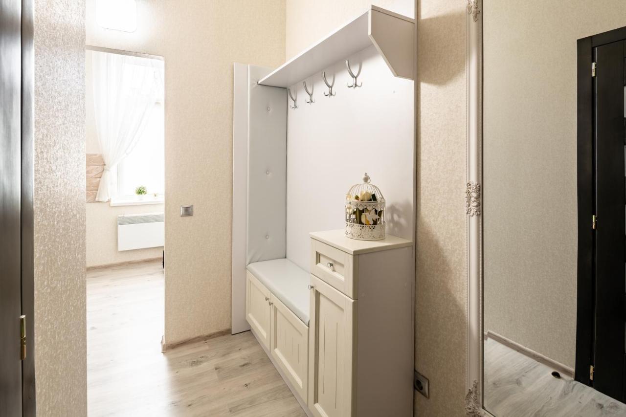 Alfa Apartments Krekhivska 11 Lwów Zewnętrze zdjęcie