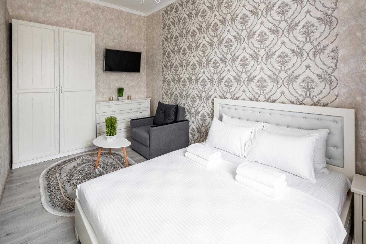 Alfa Apartments Krekhivska 11 Lwów Zewnętrze zdjęcie